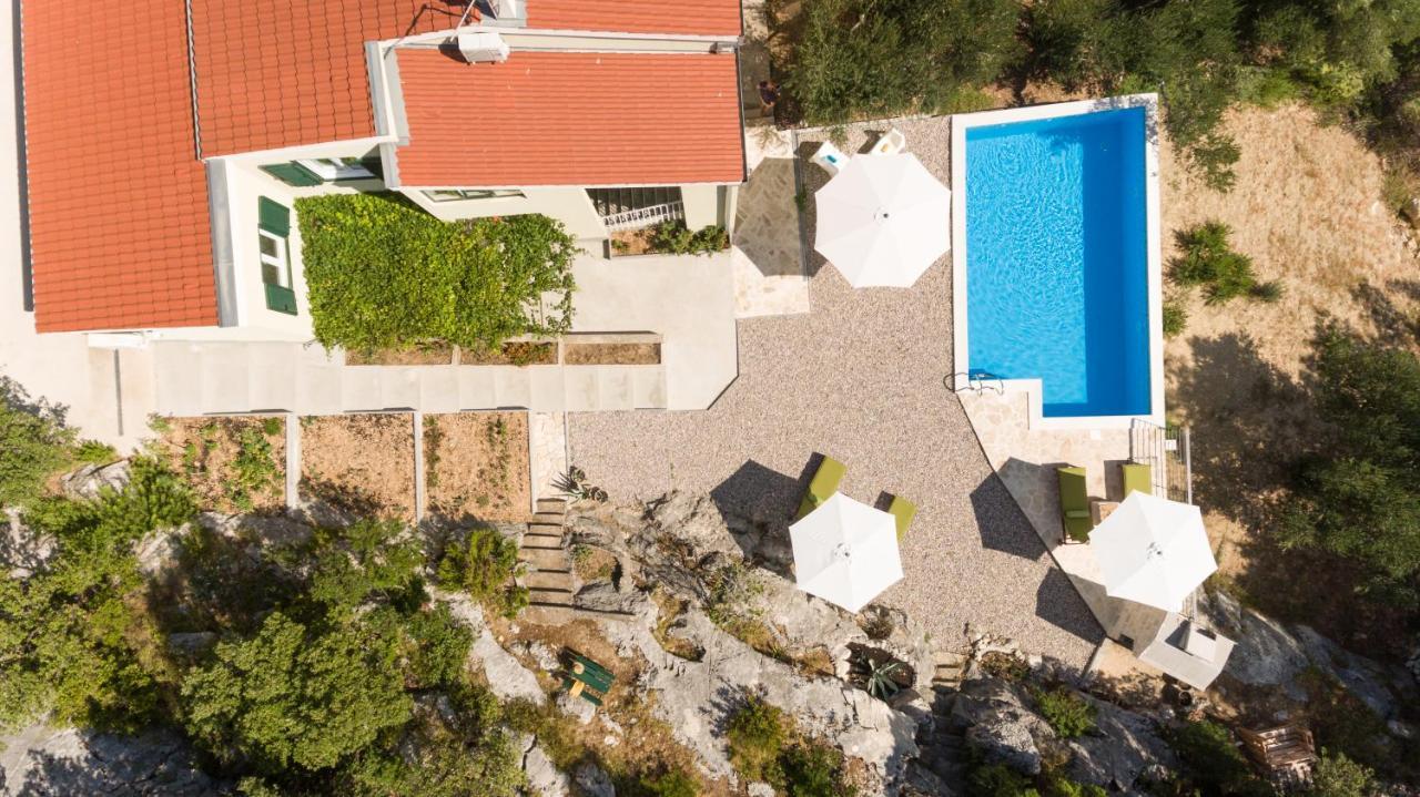 Villa Stina Baška Voda エクステリア 写真