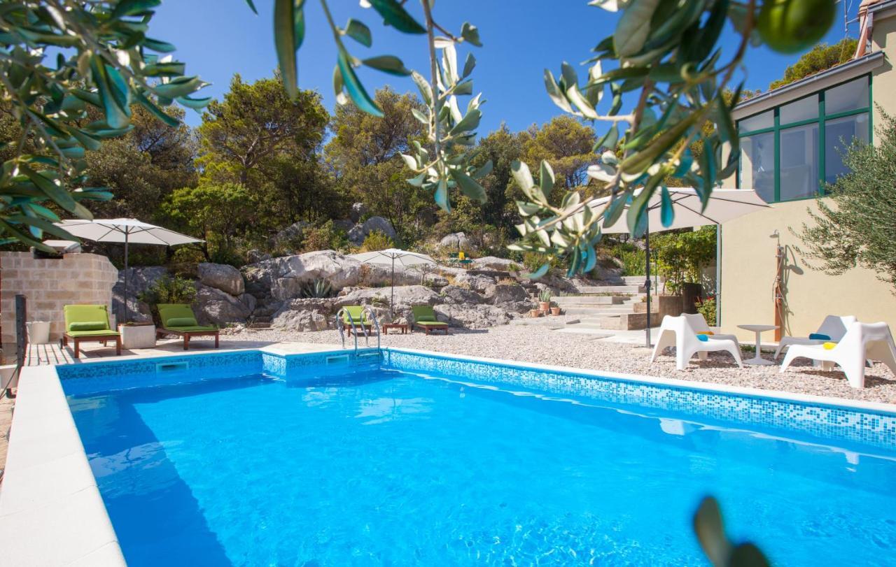 Villa Stina Baška Voda エクステリア 写真